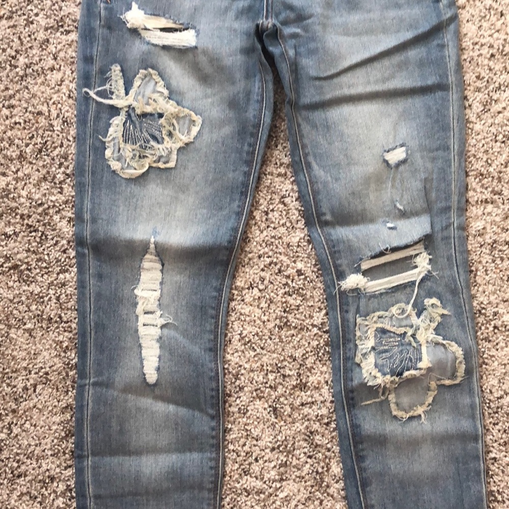 Express Jean - Picture 2 of 5